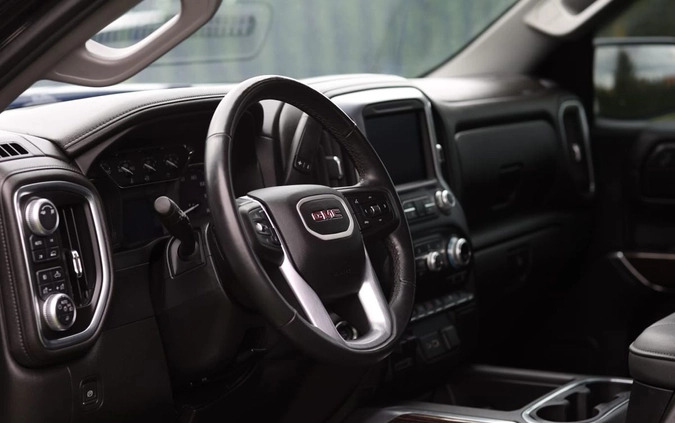GMC Sierra cena 249000 przebieg: 48000, rok produkcji 2019 z Zamość małe 704